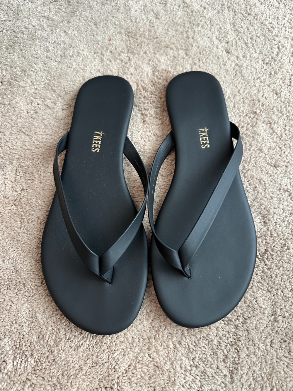 TKEES Black Slim Strap Flip Flop Sandals